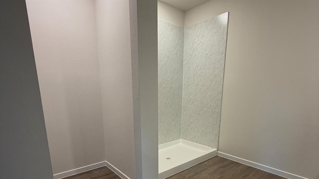 Waverly Estates - Residential