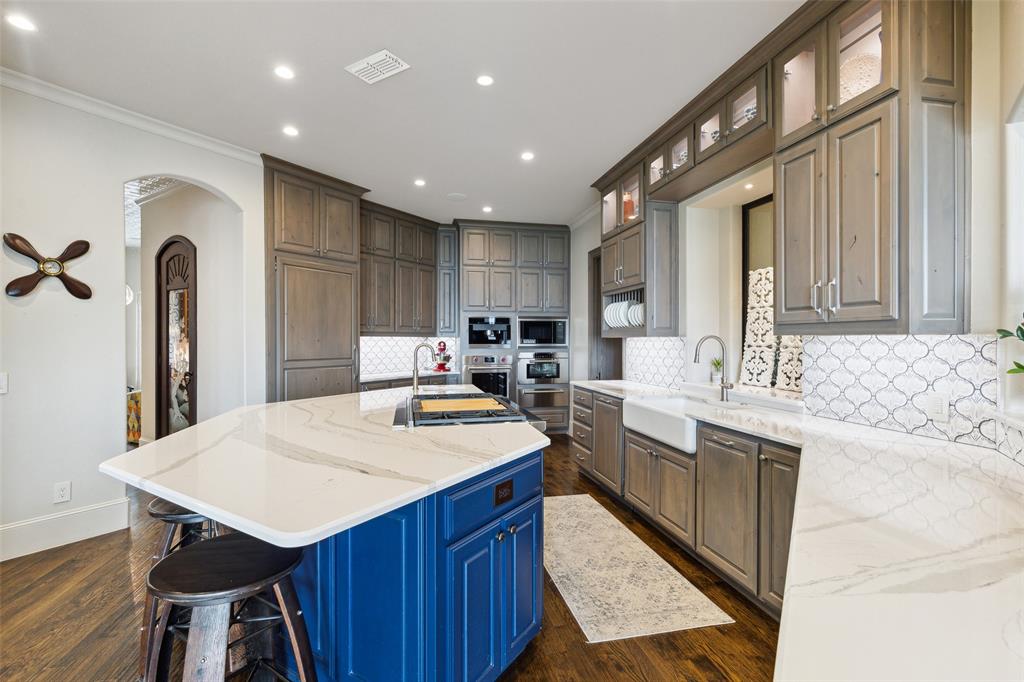 The Shores Of Lakewood Village - Residential