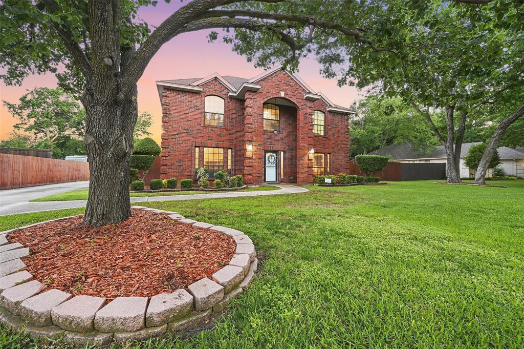 1323 Dahlia Drive