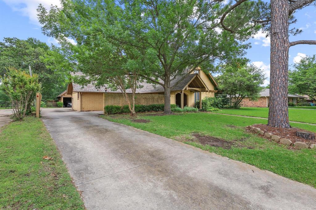 2531 Shoreline Drive