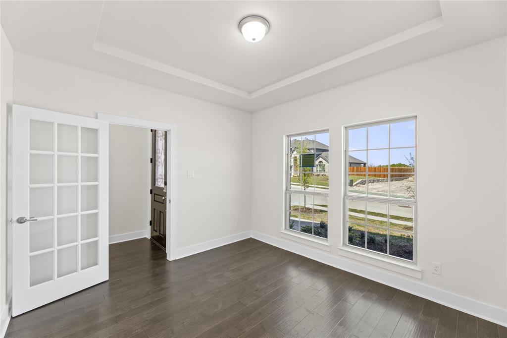 807 Bleriot Drive