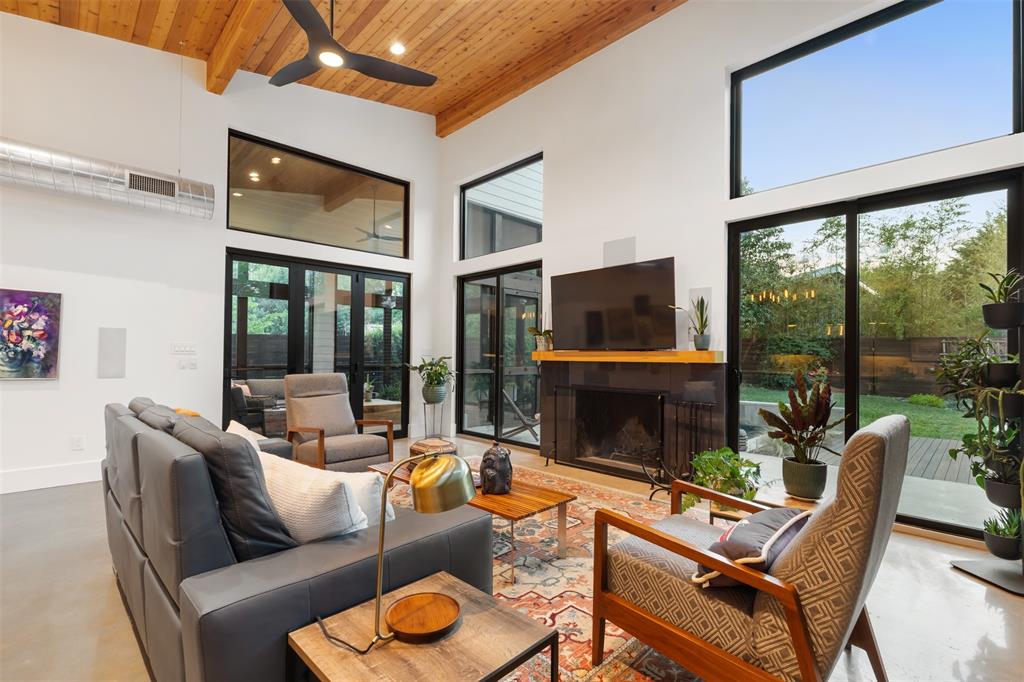 Lakeland Terrace - Residential