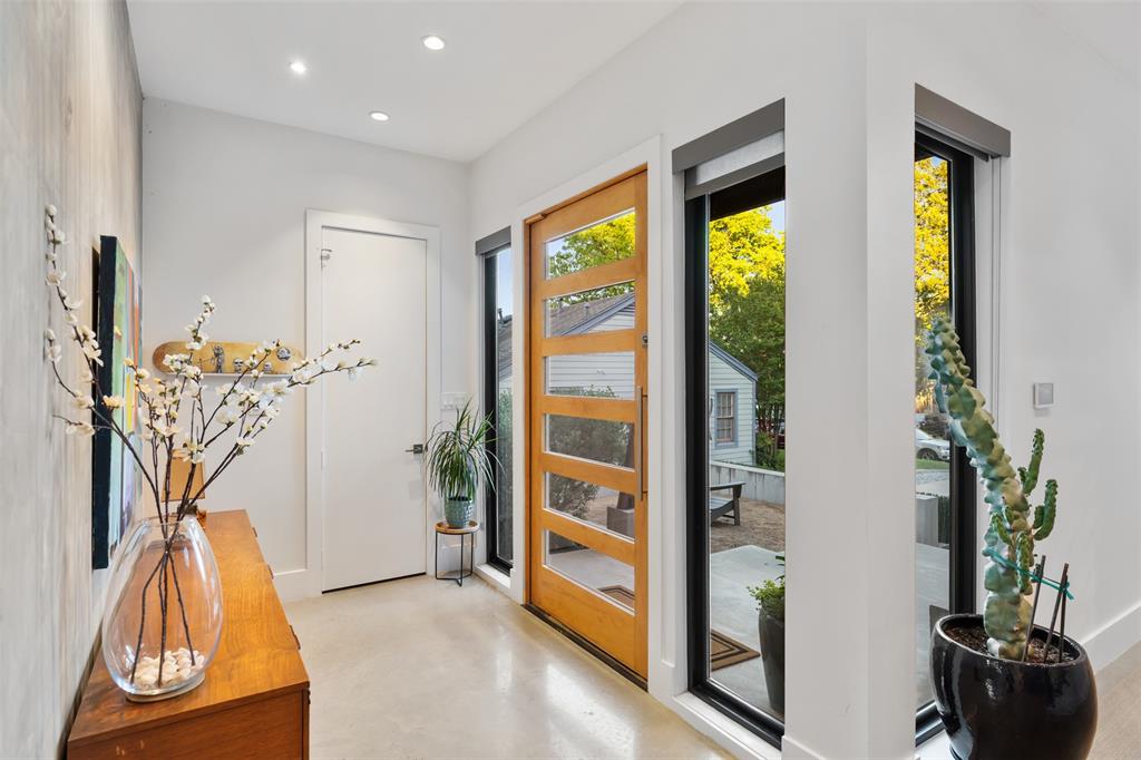 Lakeland Terrace - Residential