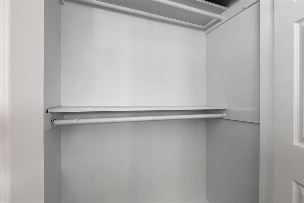 Crestmanor Estates - Residential Lease