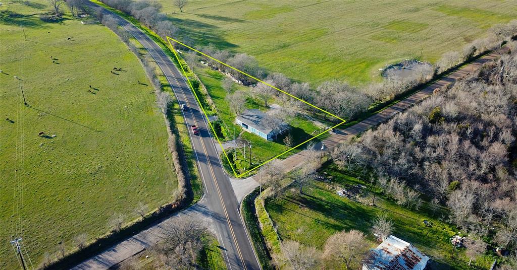 705 W Cedar Creek Parkway