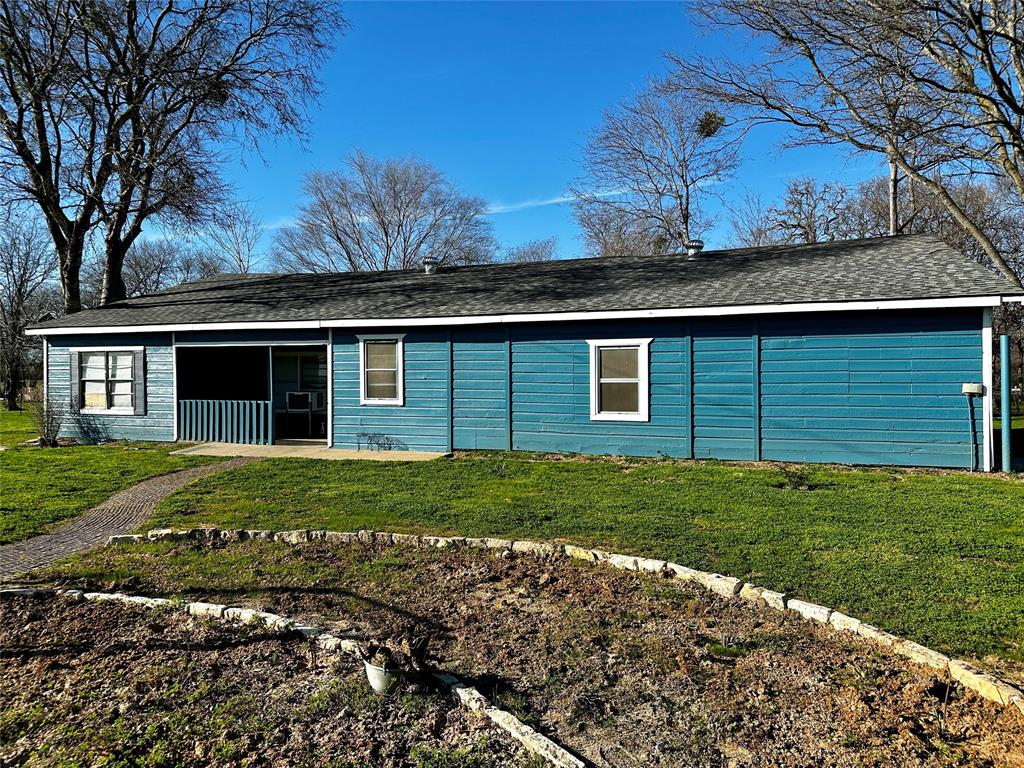 705 W Cedar Creek Parkway
