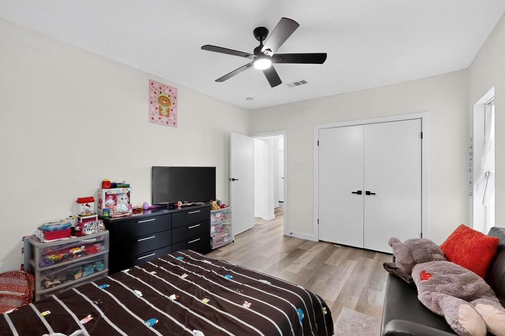 English Place - Residential