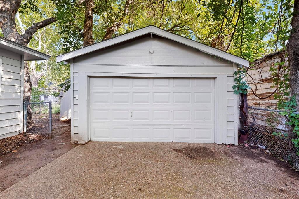 English Place - Residential