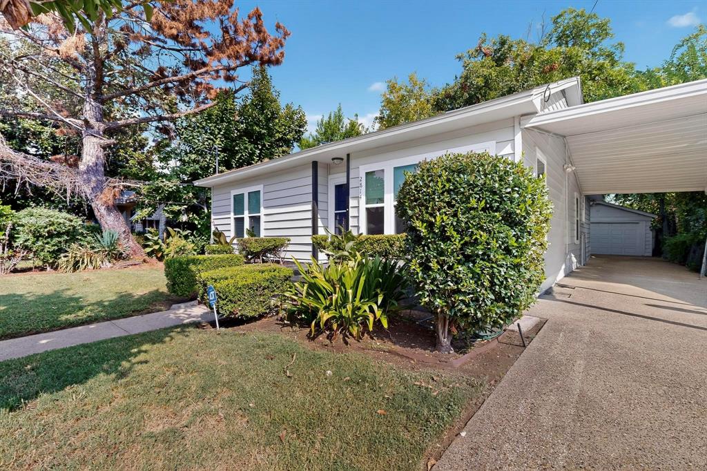 English Place - Residential