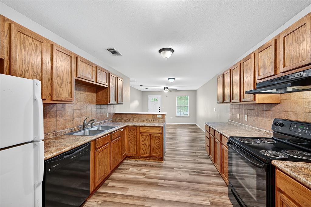 JD Miller Addn - Residential Lease