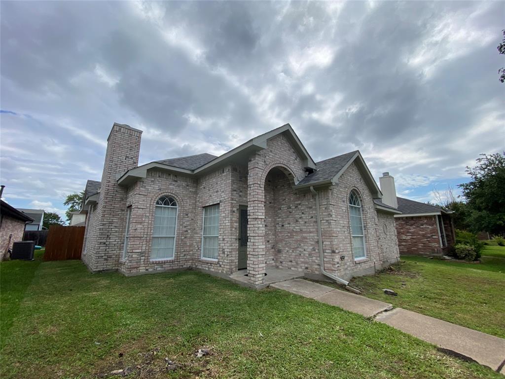 2800 Helen Lane