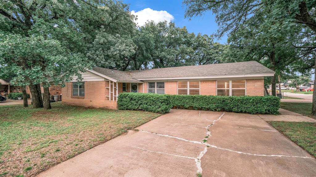 100 Oakhurst Drive