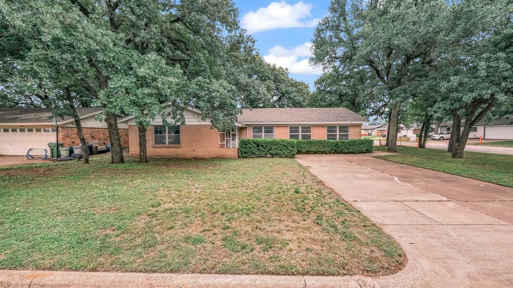 100 Oakhurst Drive