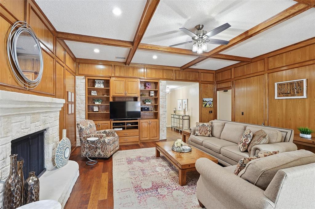 716 Willow Brook Drive