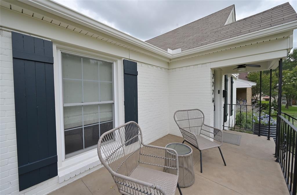 2226 Carnes Street