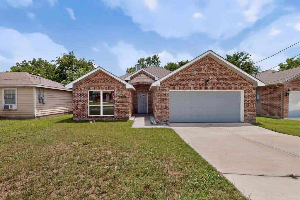 Photo of 3407 Pickett Street, Greenville, TX 75401 (MLS # 21299341)