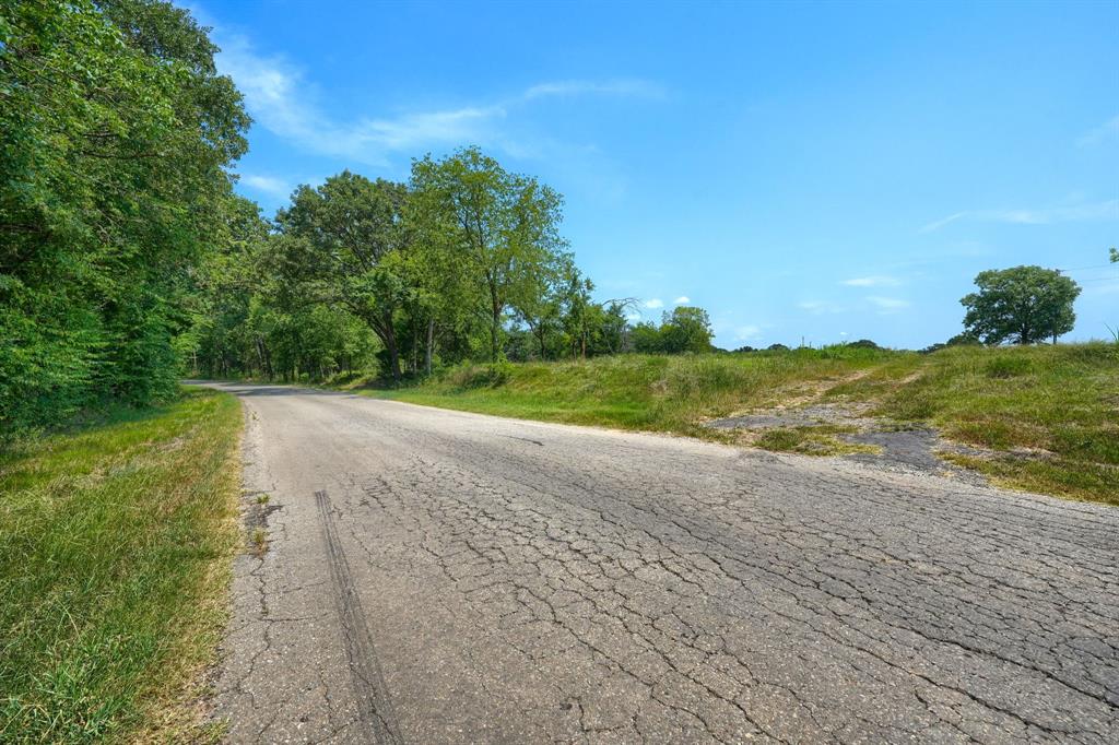 Post Oak Lakes - Land