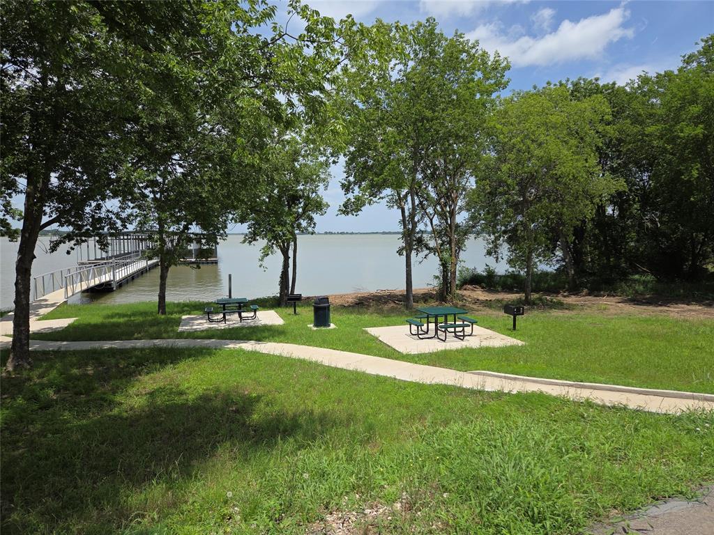 Diamond Point - Land