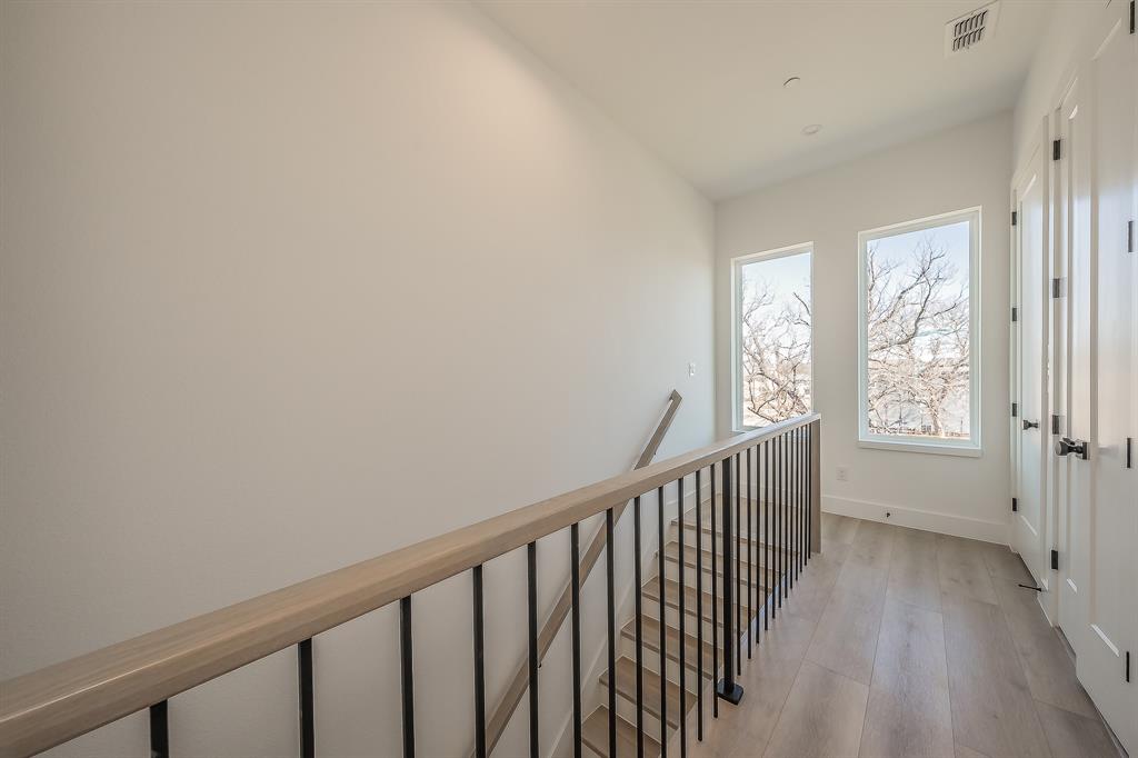 East Columbia Place - Residential