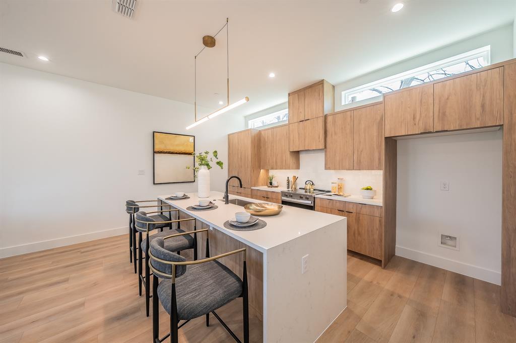 East Columbia Place - Residential