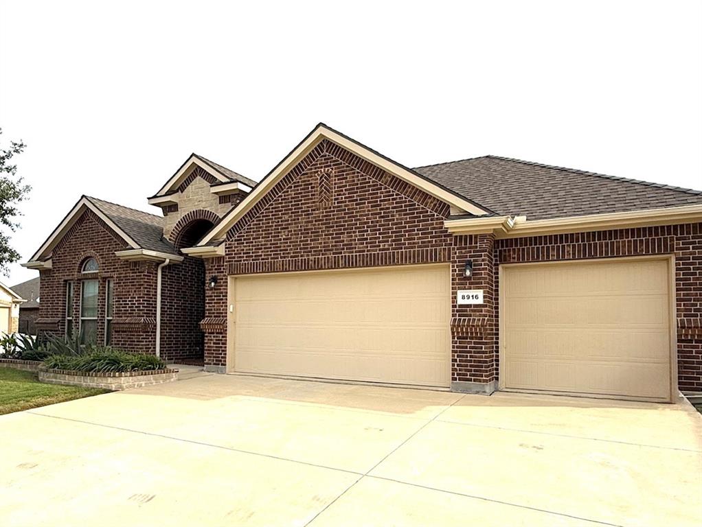 8916 Copper Crossing Drive