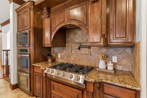 Tiny photo for 1215 Meredith Creek Lane, Fort Worth, TX 76179 (MLS # 21190080)