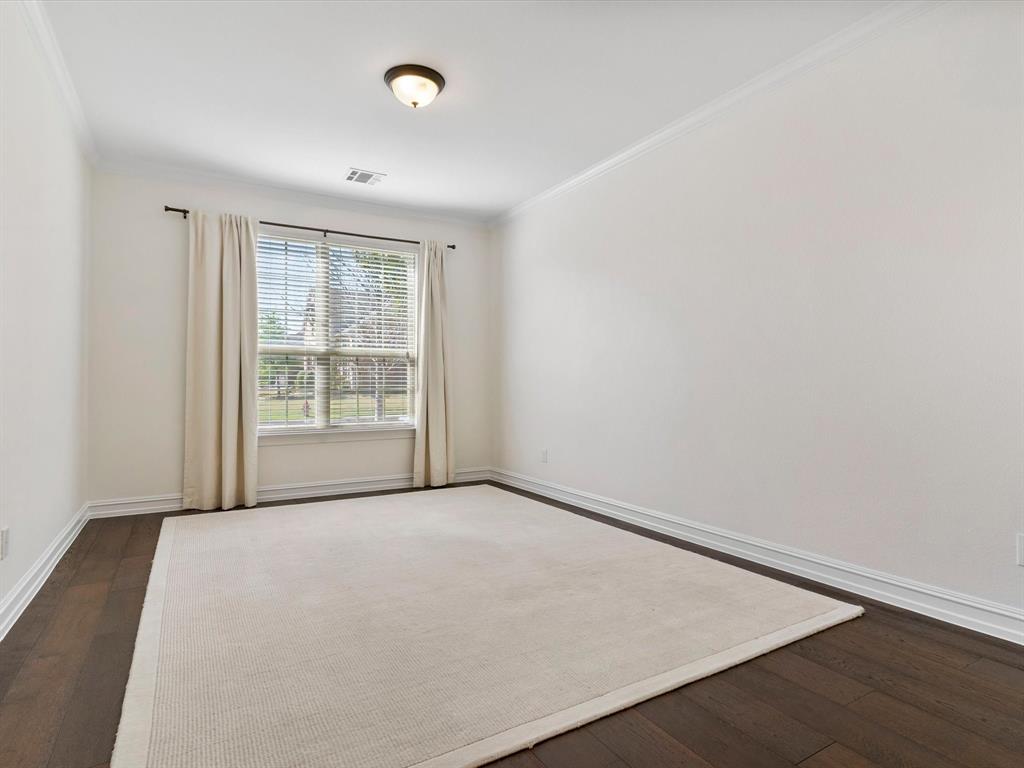 8025 Shadow Wood Drive