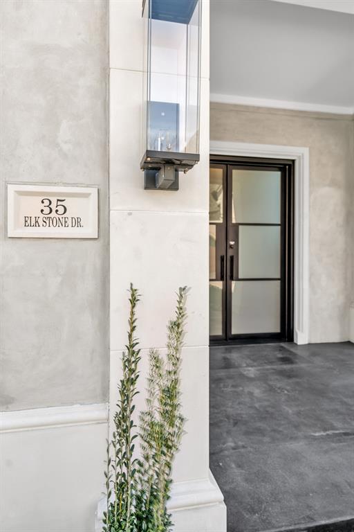 The Lawn at Glen Abbey - Residential