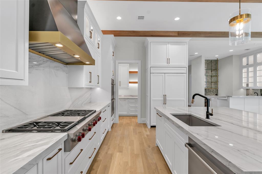 The Lawn at Glen Abbey - Residential