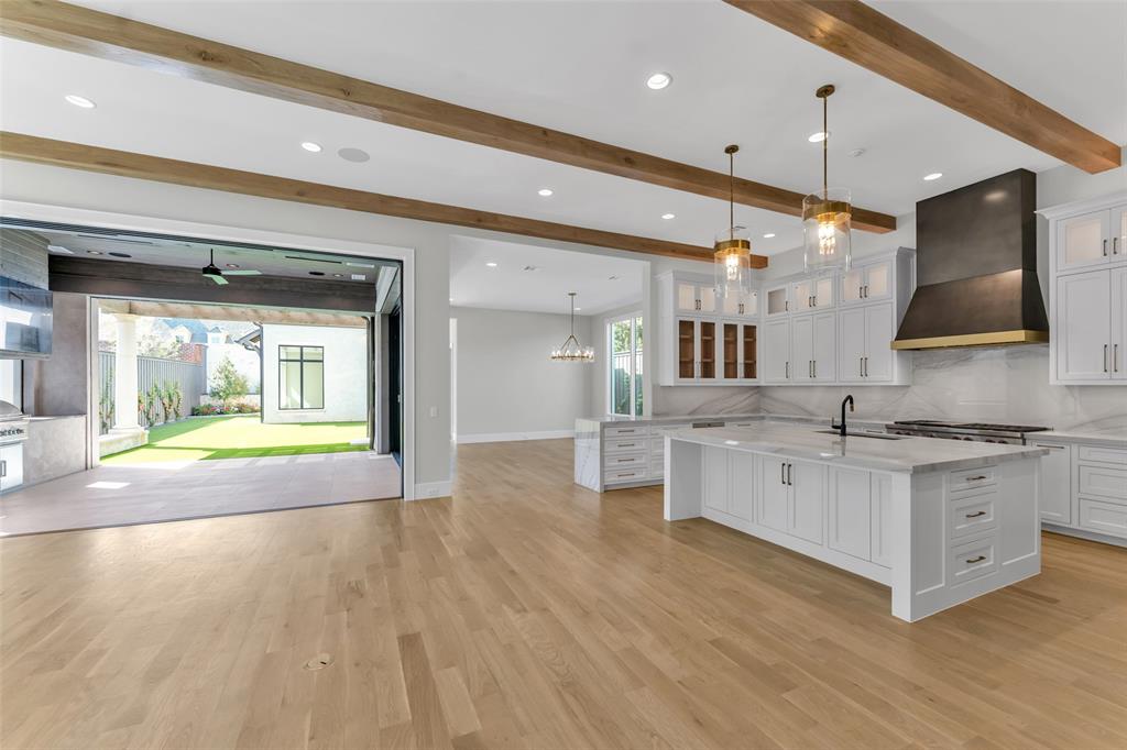 The Lawn at Glen Abbey - Residential