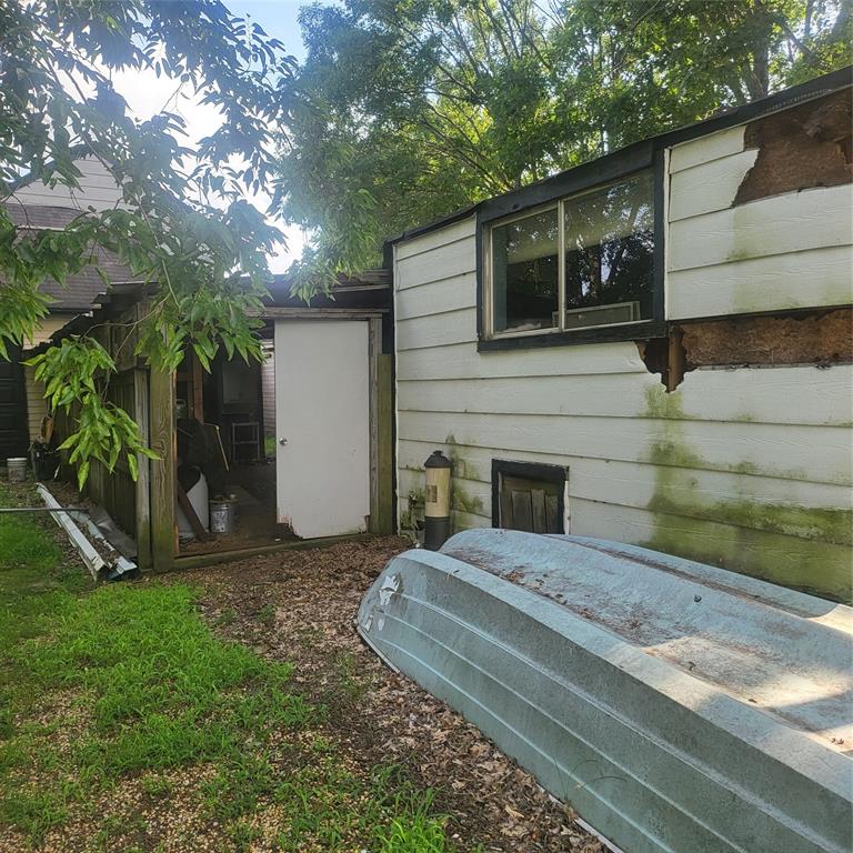 2457 Elmwood Drive