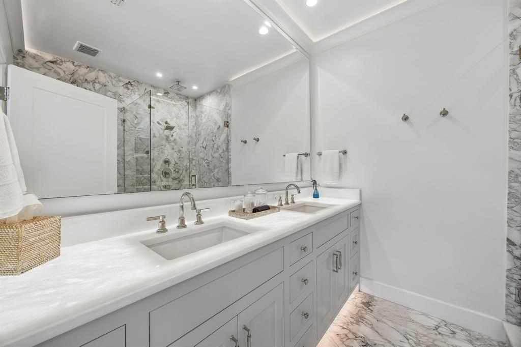 Greenland Hills Hill Top Sec - Residential