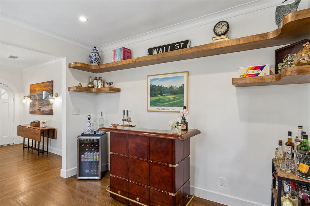 Greenland Hills Hill Top Sec - Residential