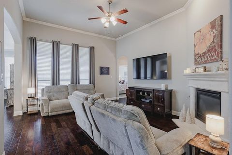 Tiny photo for 320 Hogue Lane, Wylie, TX 75098 (MLS # 21197076)