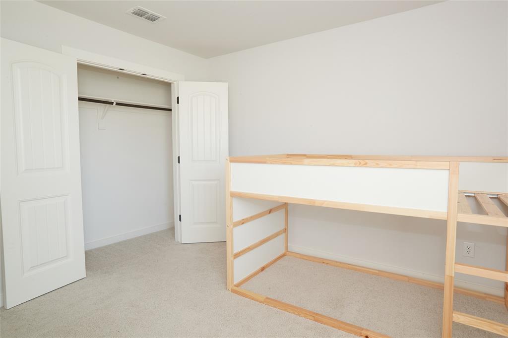 Mountain Vly Lake Ph 4 - Residential