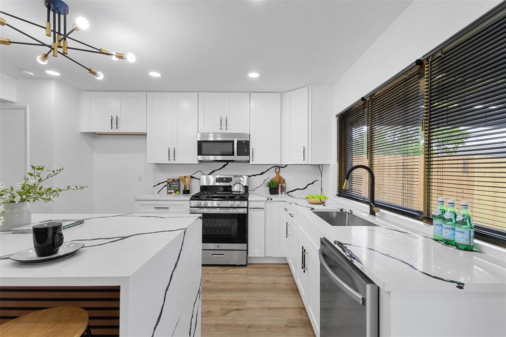 Country Club Estates 5 - Residential