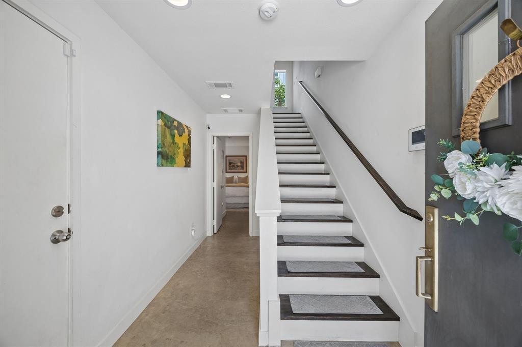4935 Flitwick Court