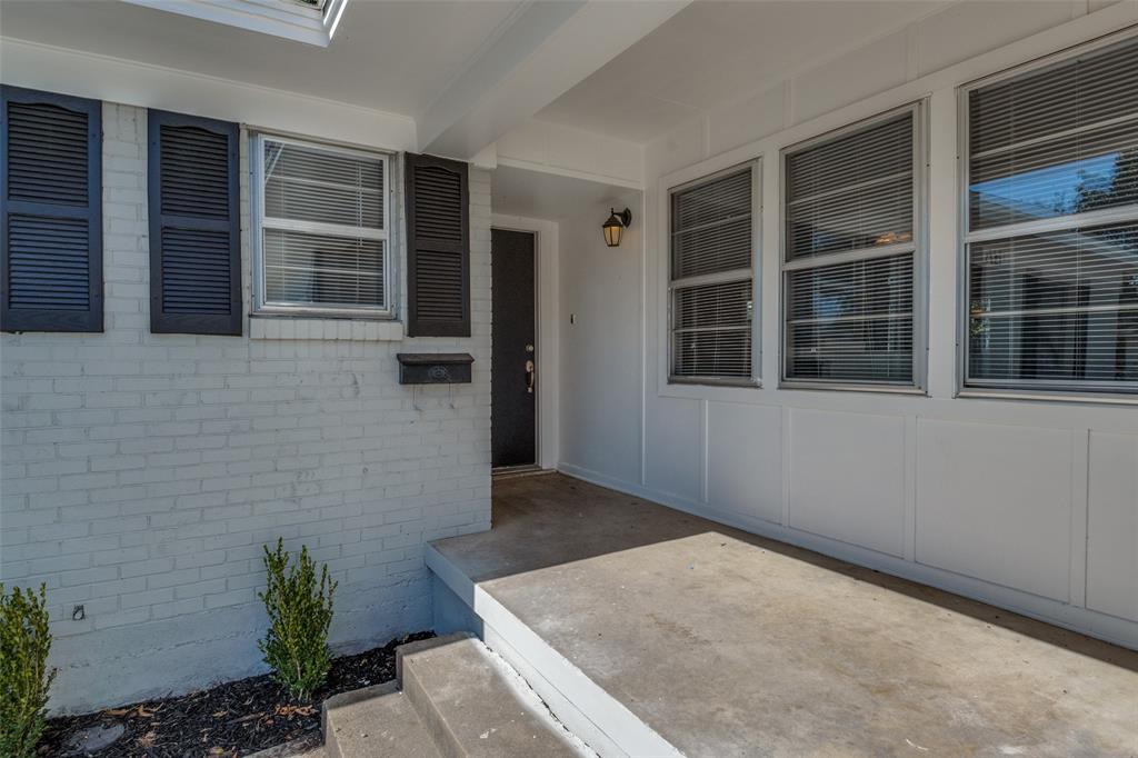 1325 Patricia Lane