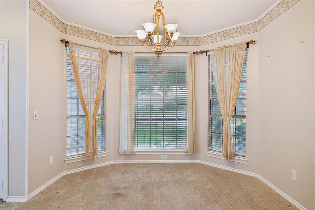 1004 Timberbend Trail