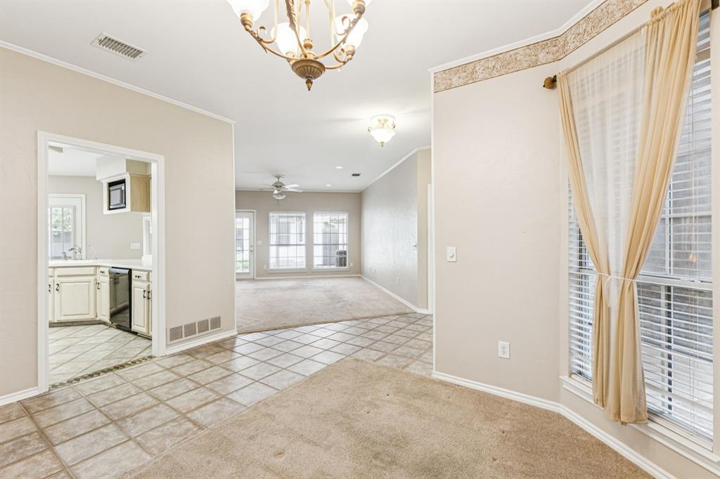 1004 Timberbend Trail