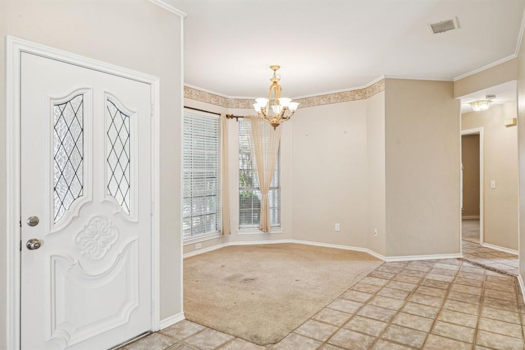 1004 Timberbend Trail