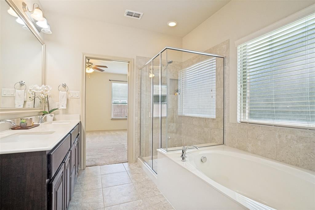 2925 Cedar Ridge Lane