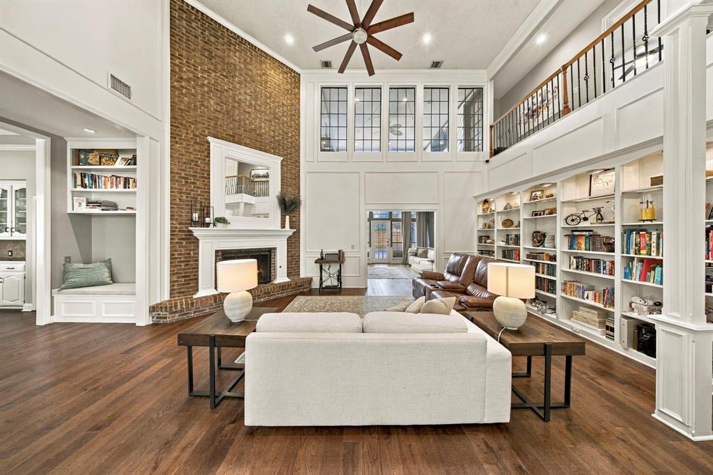 3512 Wilshire Drive
