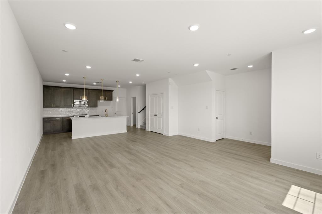 The Pointe at Capp Smith Lake - Residential