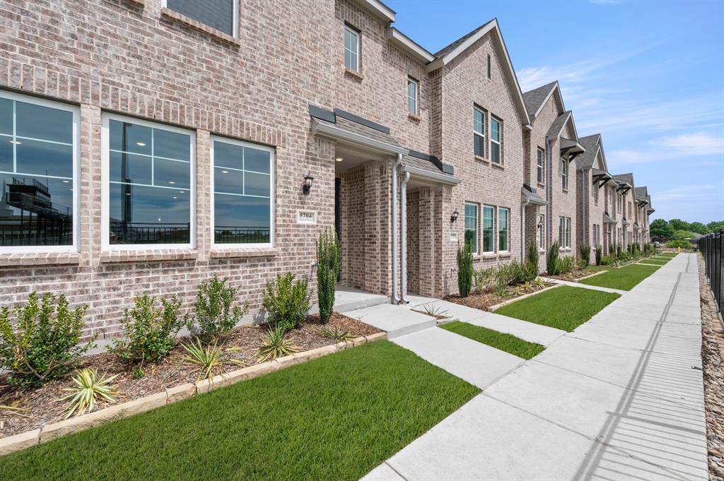 The Pointe at Capp Smith Lake - Residential