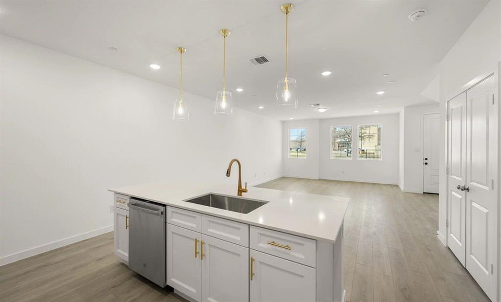 The Pointe at Capp Smith Lake - Residential