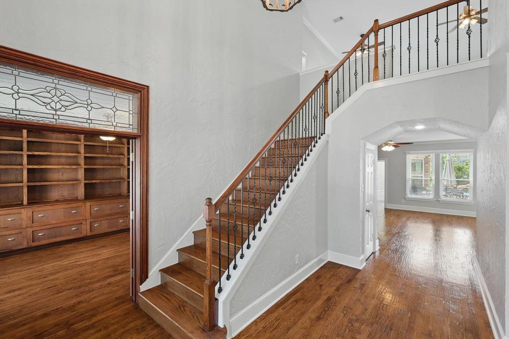 3505 Sandhurst Drive
