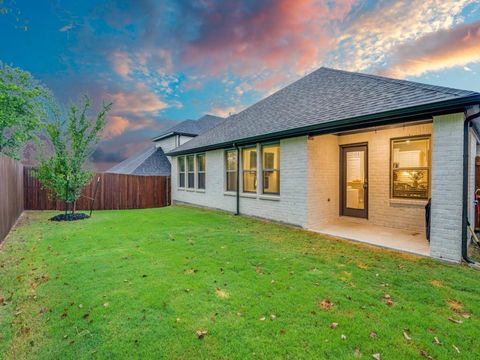 A home in Melissa