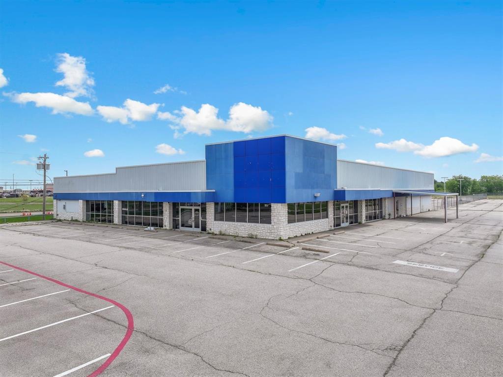 Mccoy Add - Commercial Sale