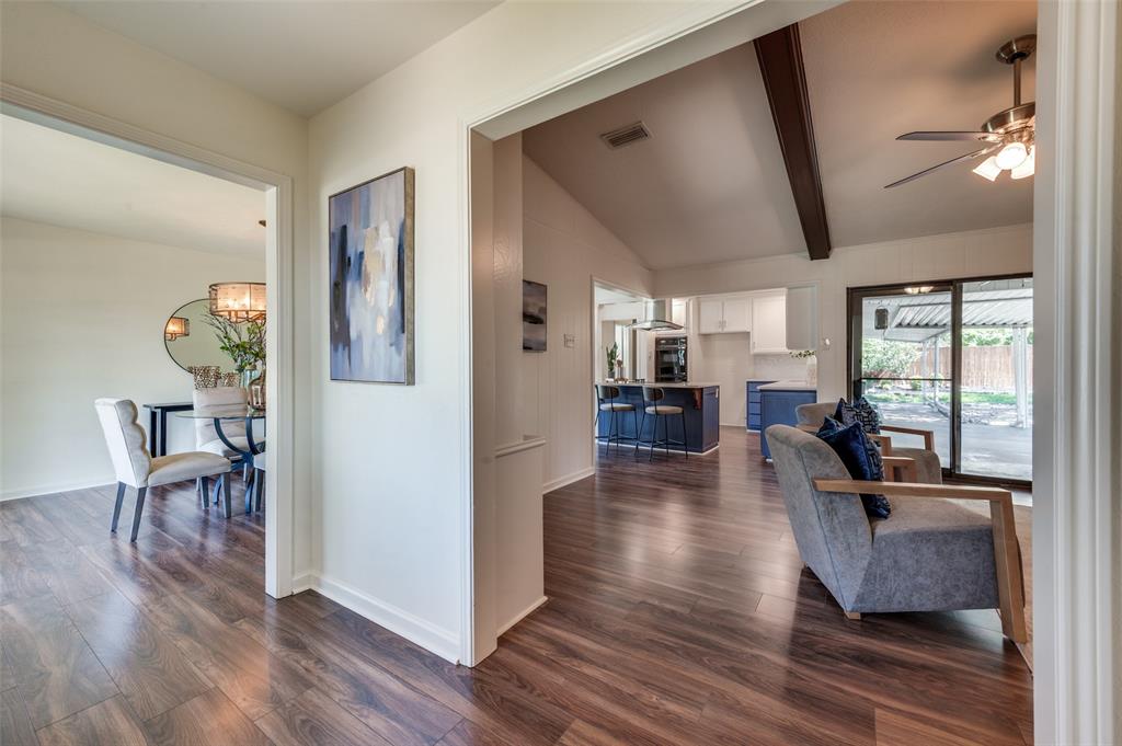 1601 Valleycrest Lane